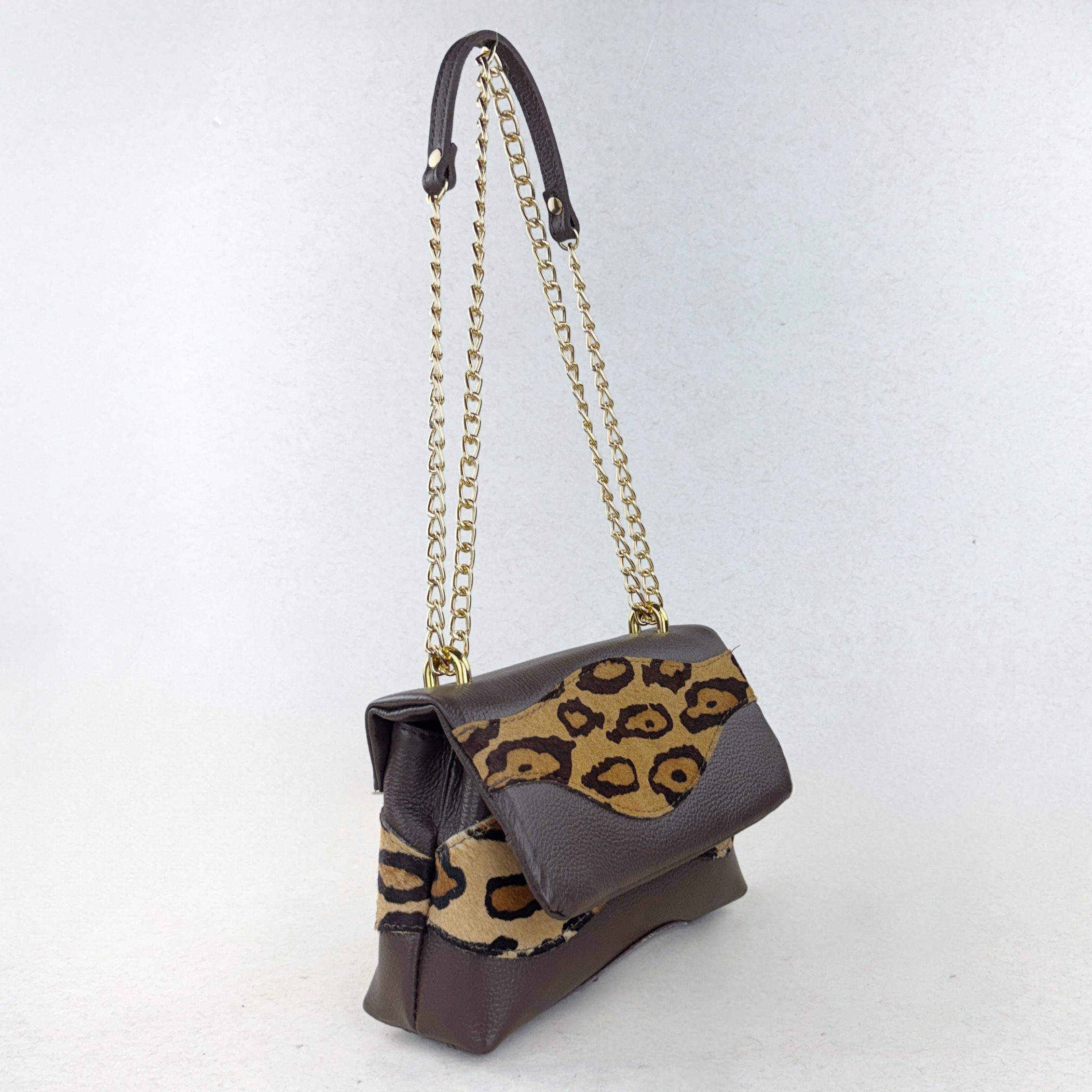 Alternative view of BOLSA TRANSVERSAL - 2633